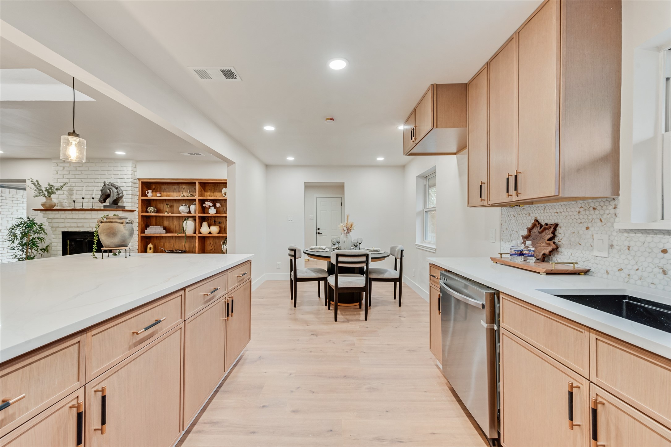 9726 Dartridge Drive Dallas TX 75238