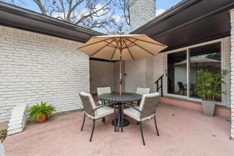9726 Dartridge Drive Dallas TX 75238