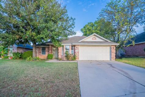 505 Fairhaven Court Burleson TX 76028