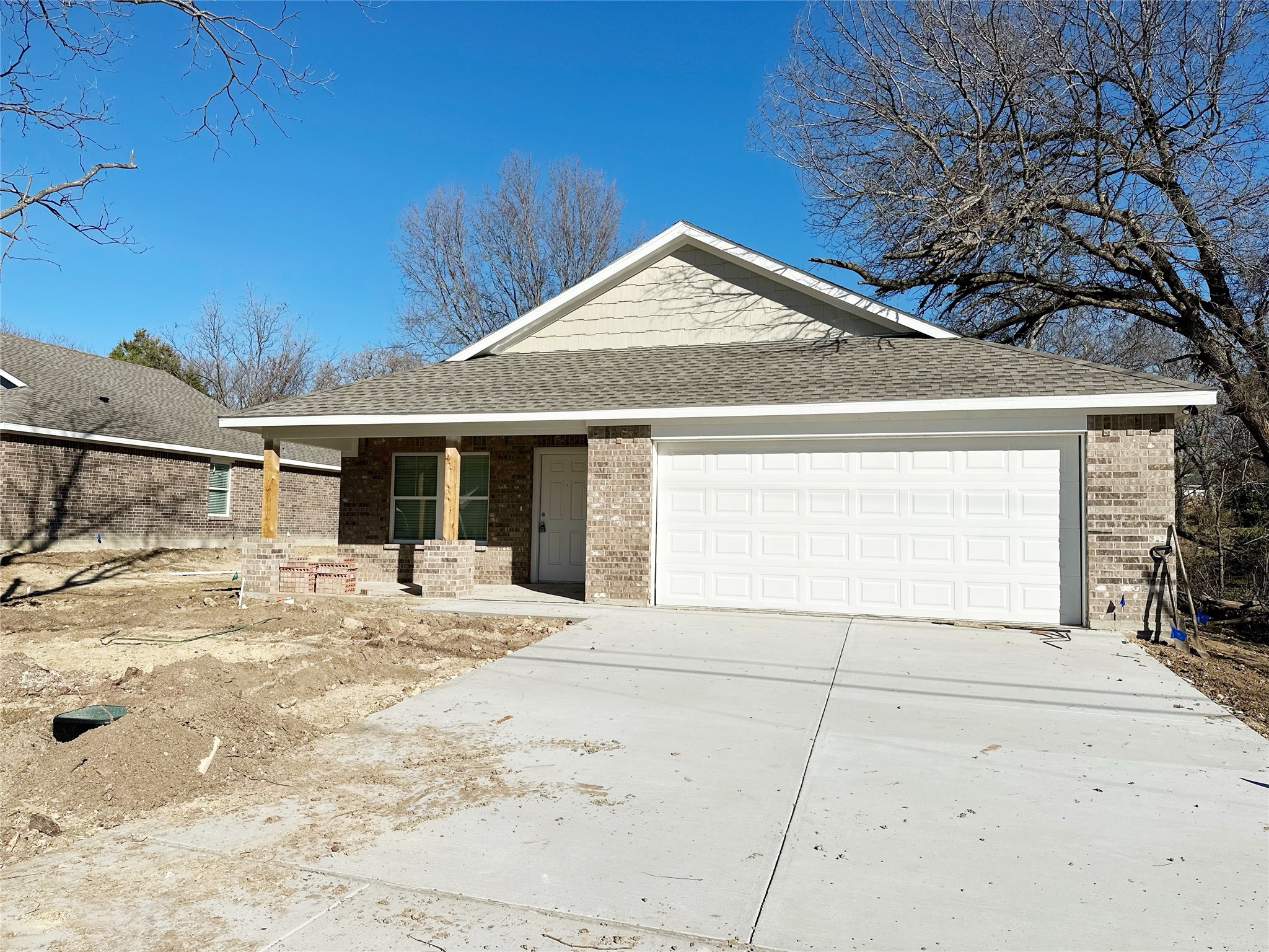 806 N Rusk Street Weatherford TX 76086