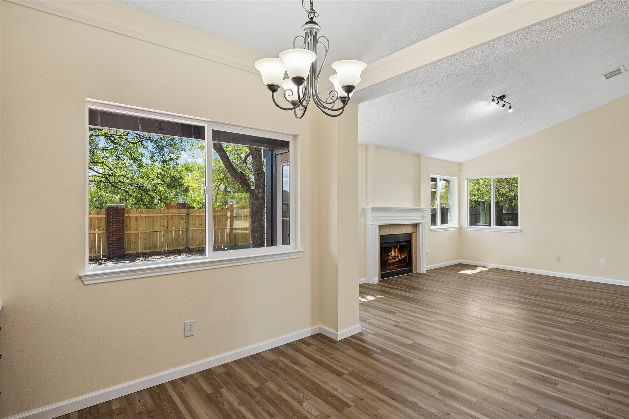 7606 Clairmont Avenue Rowlett TX 75089