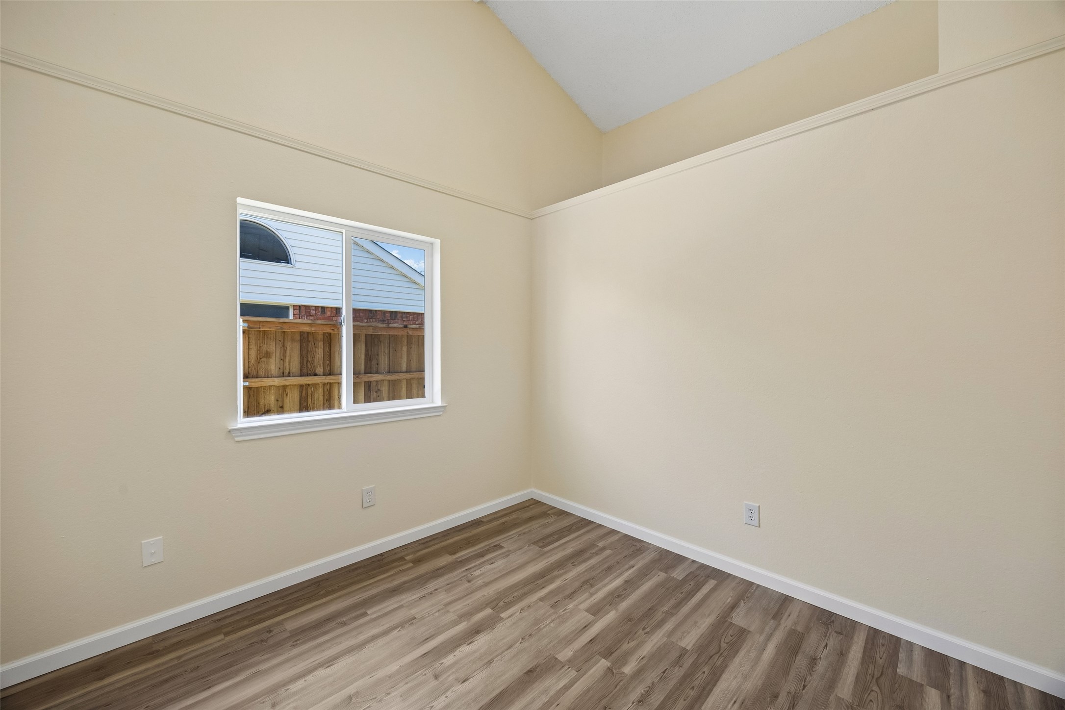 7606 Clairmont Avenue Rowlett TX 75089