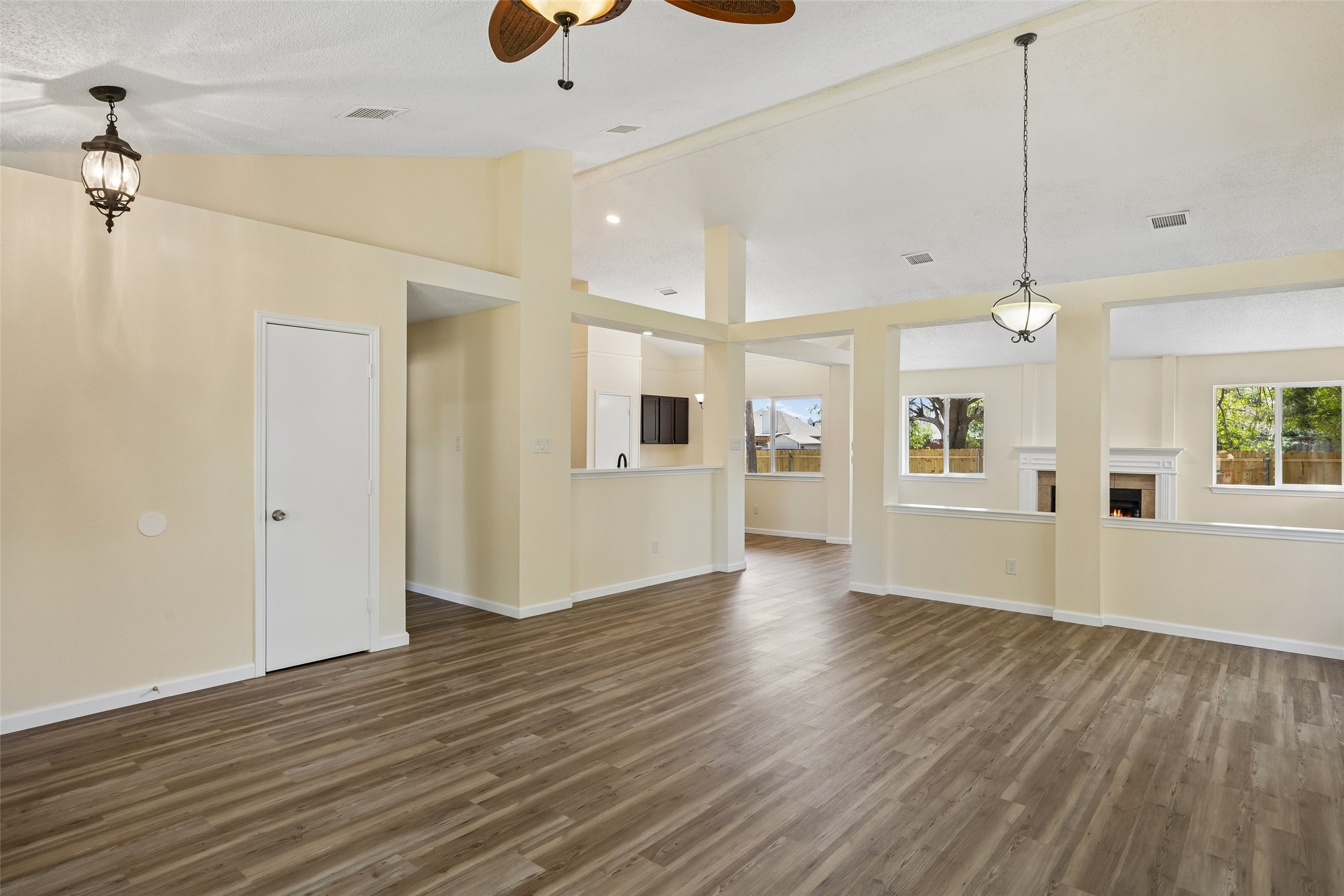 7606 Clairmont Avenue Rowlett TX 75089