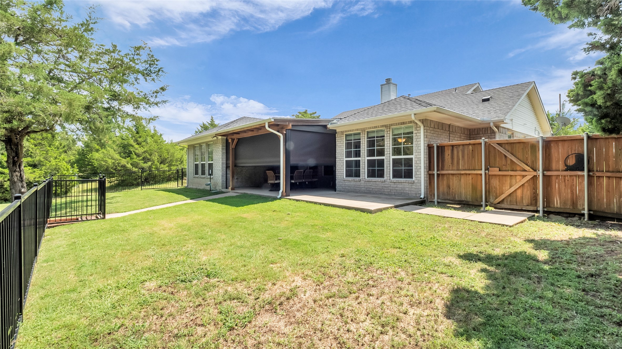 1011 Sister Grove Road Van Alstyne TX 75495