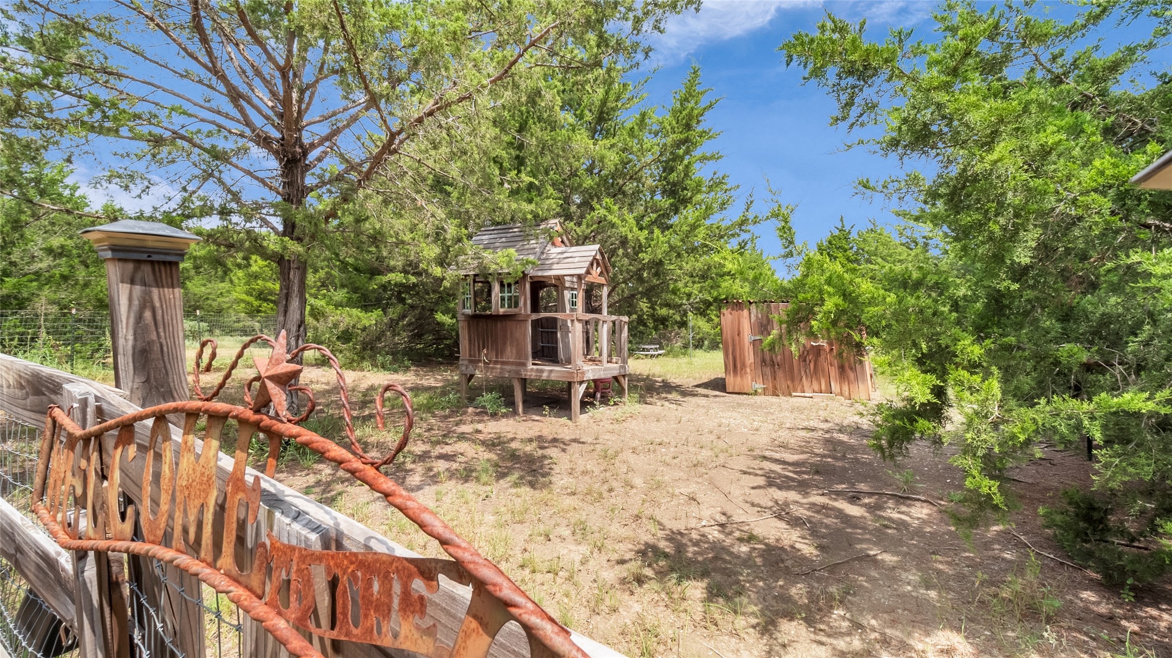 1011 Sister Grove Road Van Alstyne TX 75495
