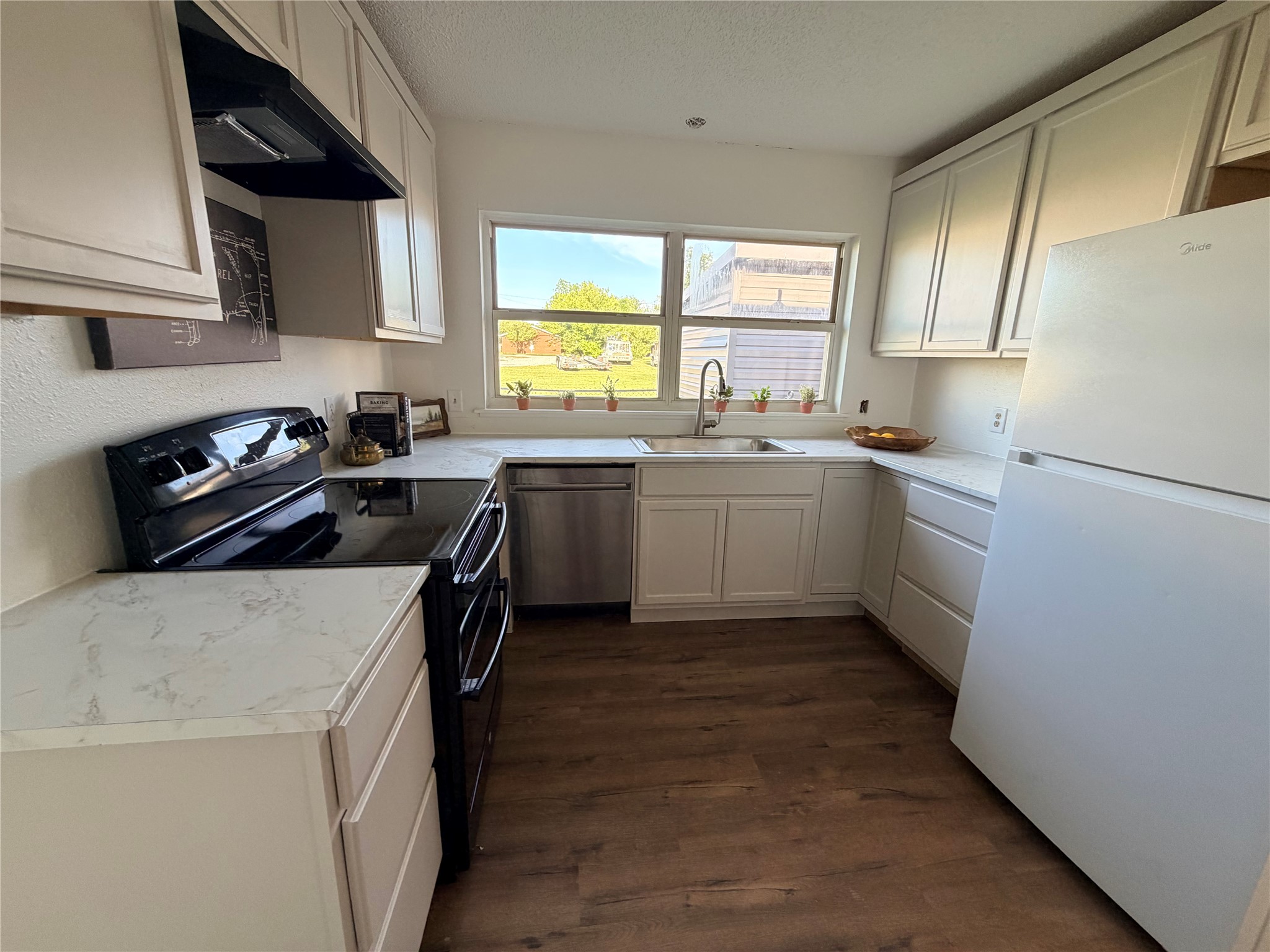 316 N Main Henrietta TX 76365