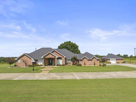 3673 County Road 4550 Mt Pleasant TX 75455