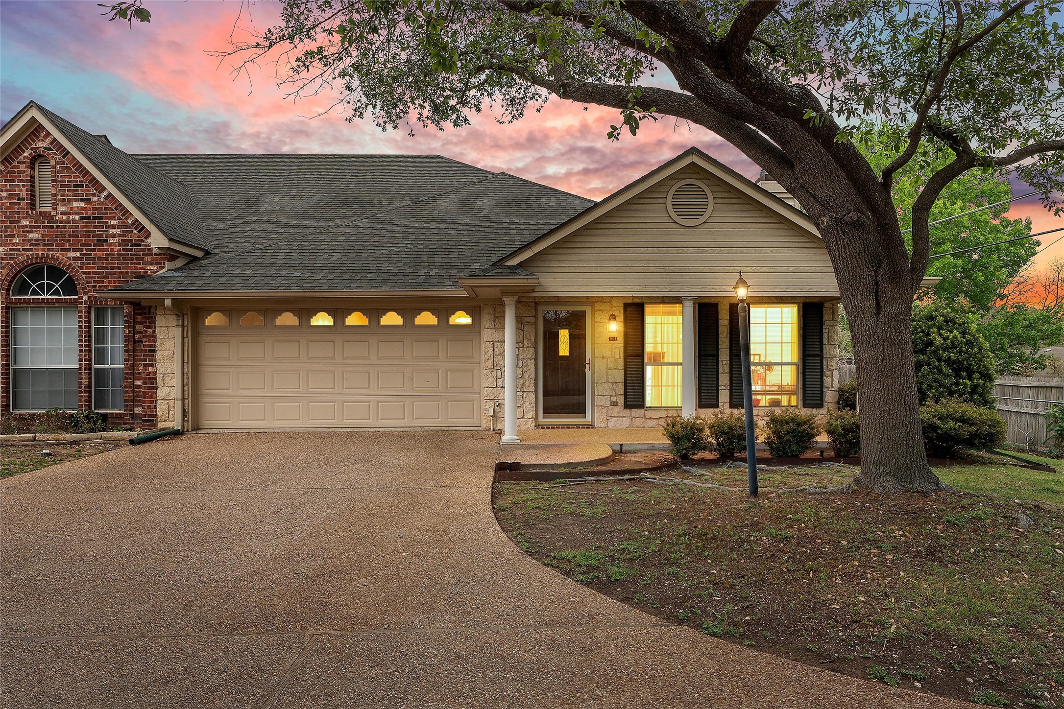 201 Pecan Village Circle Waco TX 76710