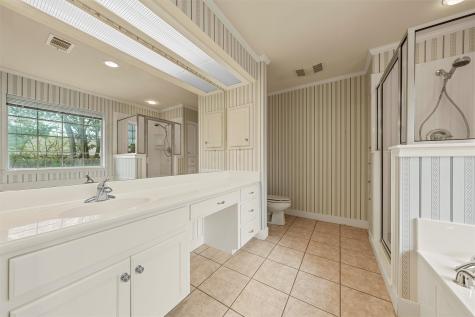 201 Pecan Village Circle Waco TX 76710