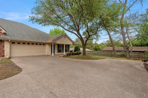 201 Pecan Village Circle Waco TX 76710