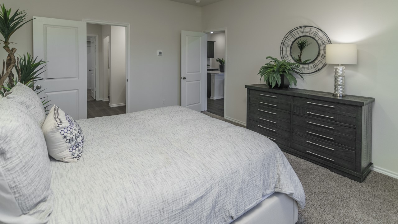 3100 Charleston Drive Ennis TX 75119