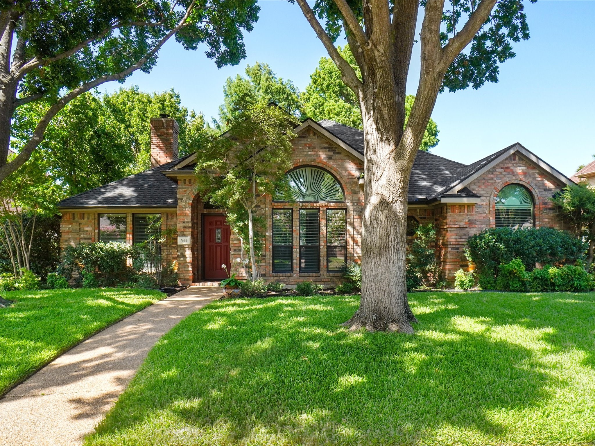 544 Cooper Street Grand Prairie TX 75052