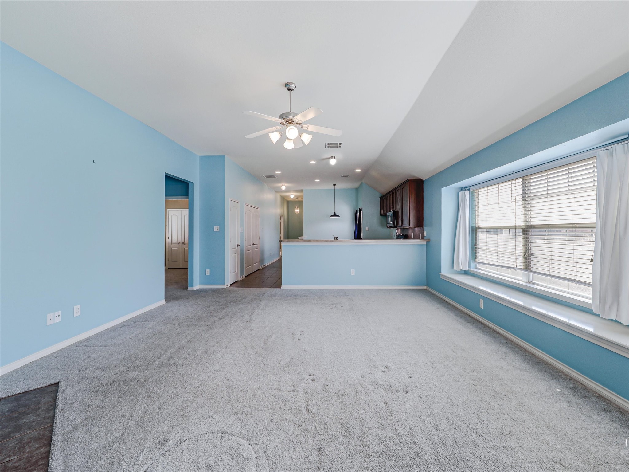 1201 Hayden Lane Savannah TX 76227