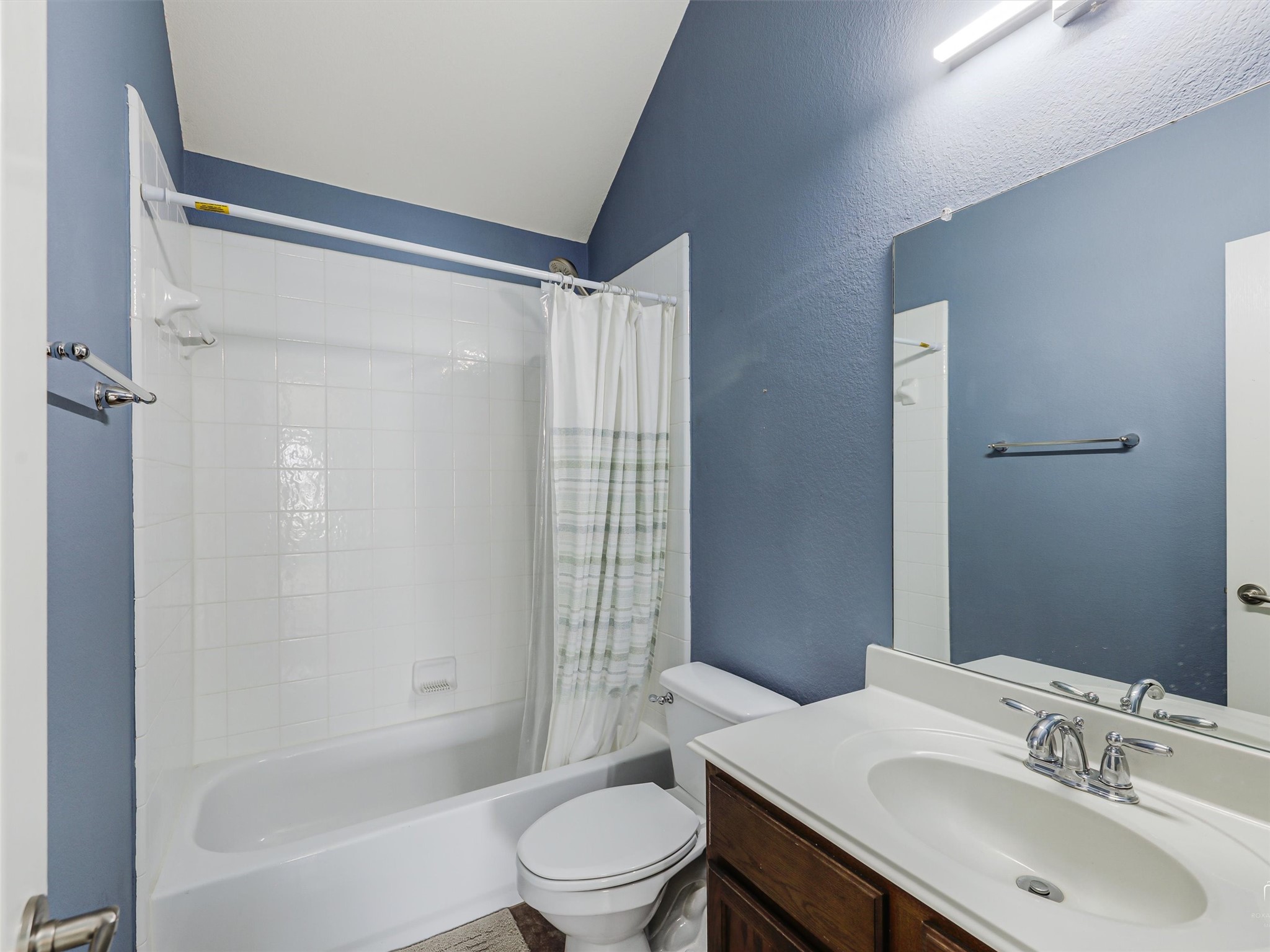 1201 Hayden Lane Savannah TX 76227