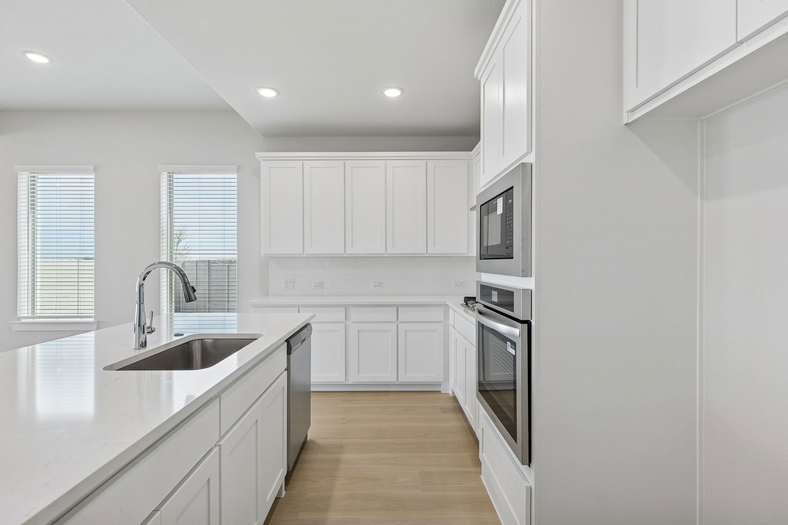 4612 Sandburg Street Mckinney TX 75071