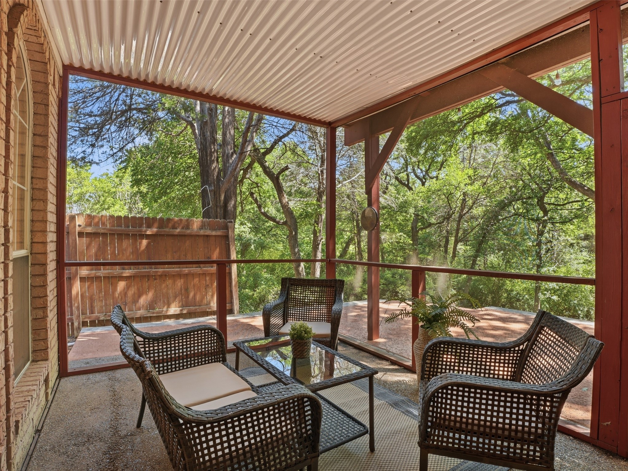 2605 Hidden Ridge Drive Arlington TX 76006
