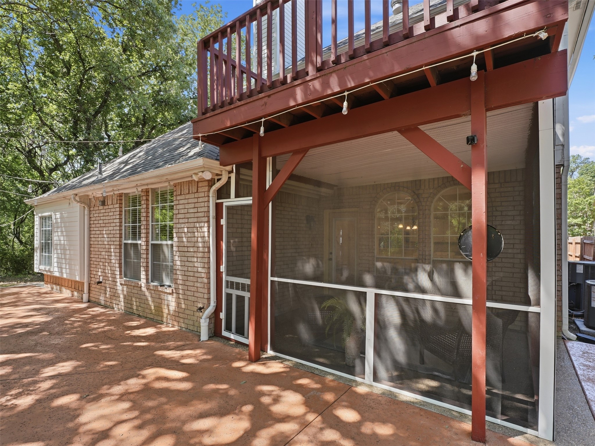 2605 Hidden Ridge Drive Arlington TX 76006
