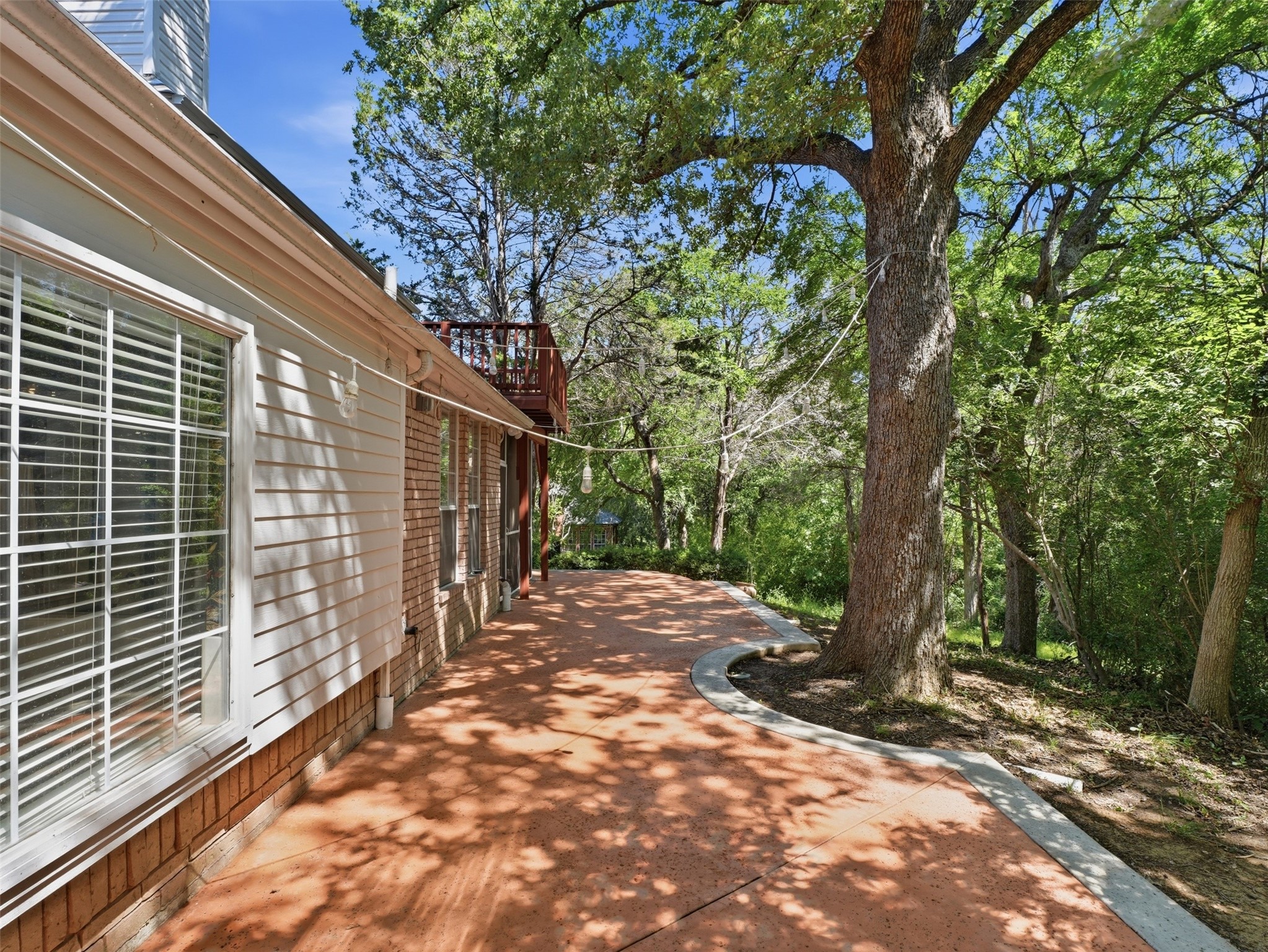 2605 Hidden Ridge Drive Arlington TX 76006