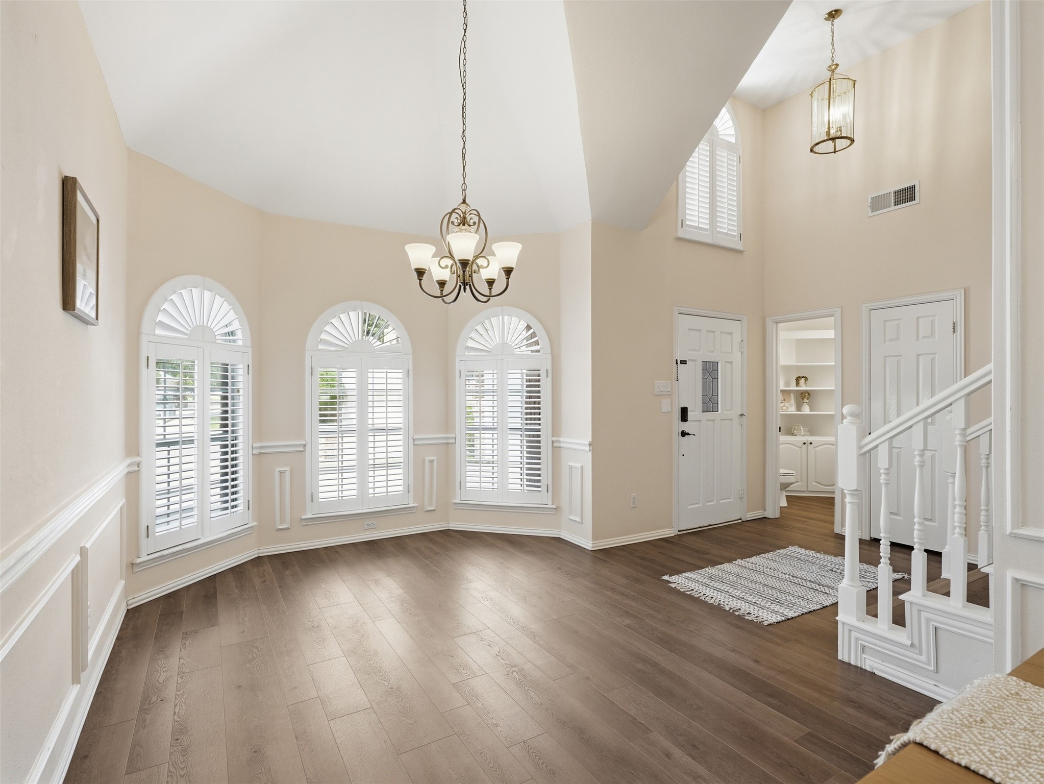 2605 Hidden Ridge Drive Arlington TX 76006