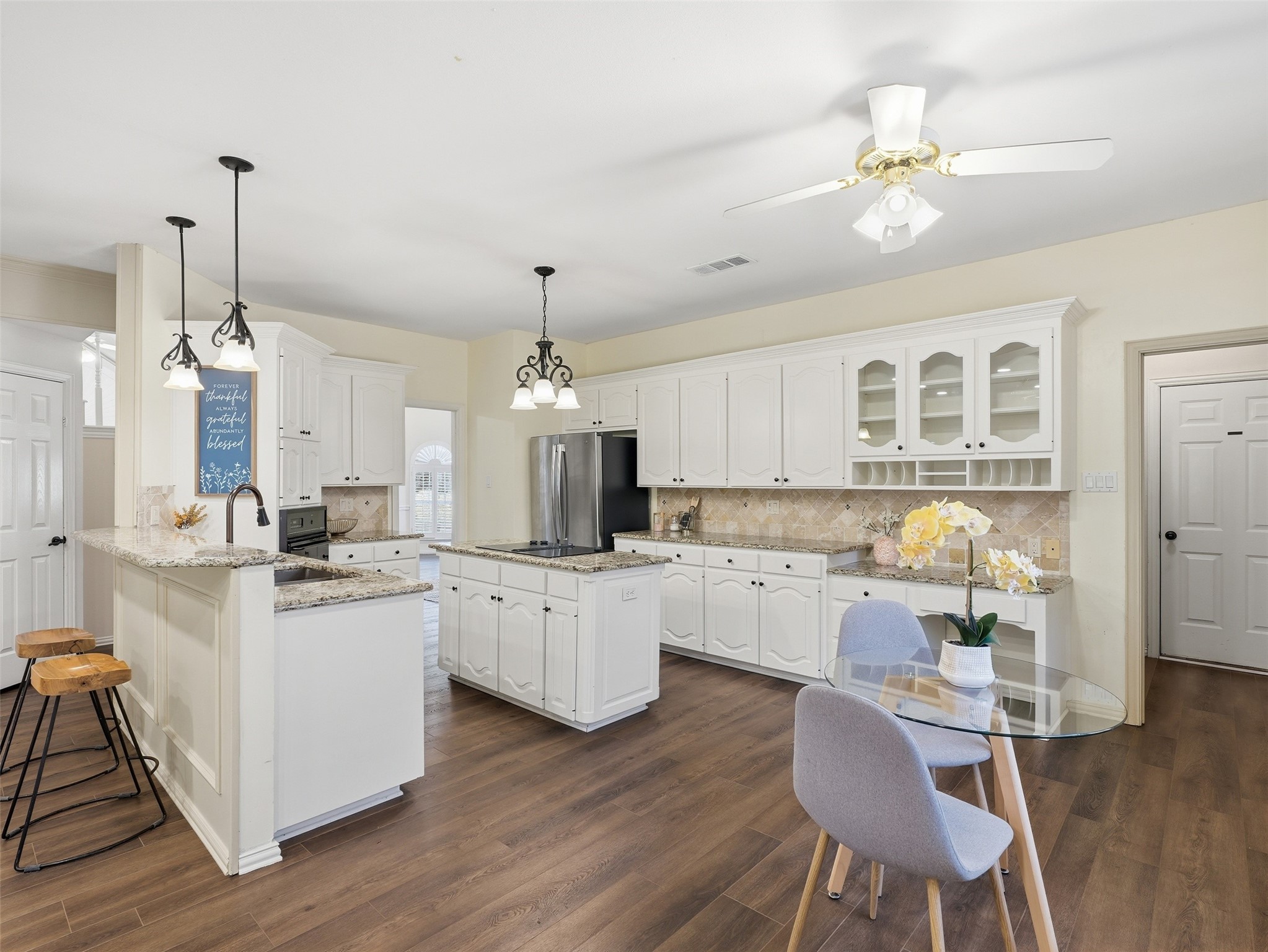 2605 Hidden Ridge Drive Arlington TX 76006
