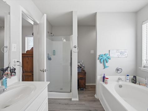 210 Wellington Trail Weatherford TX 76085
