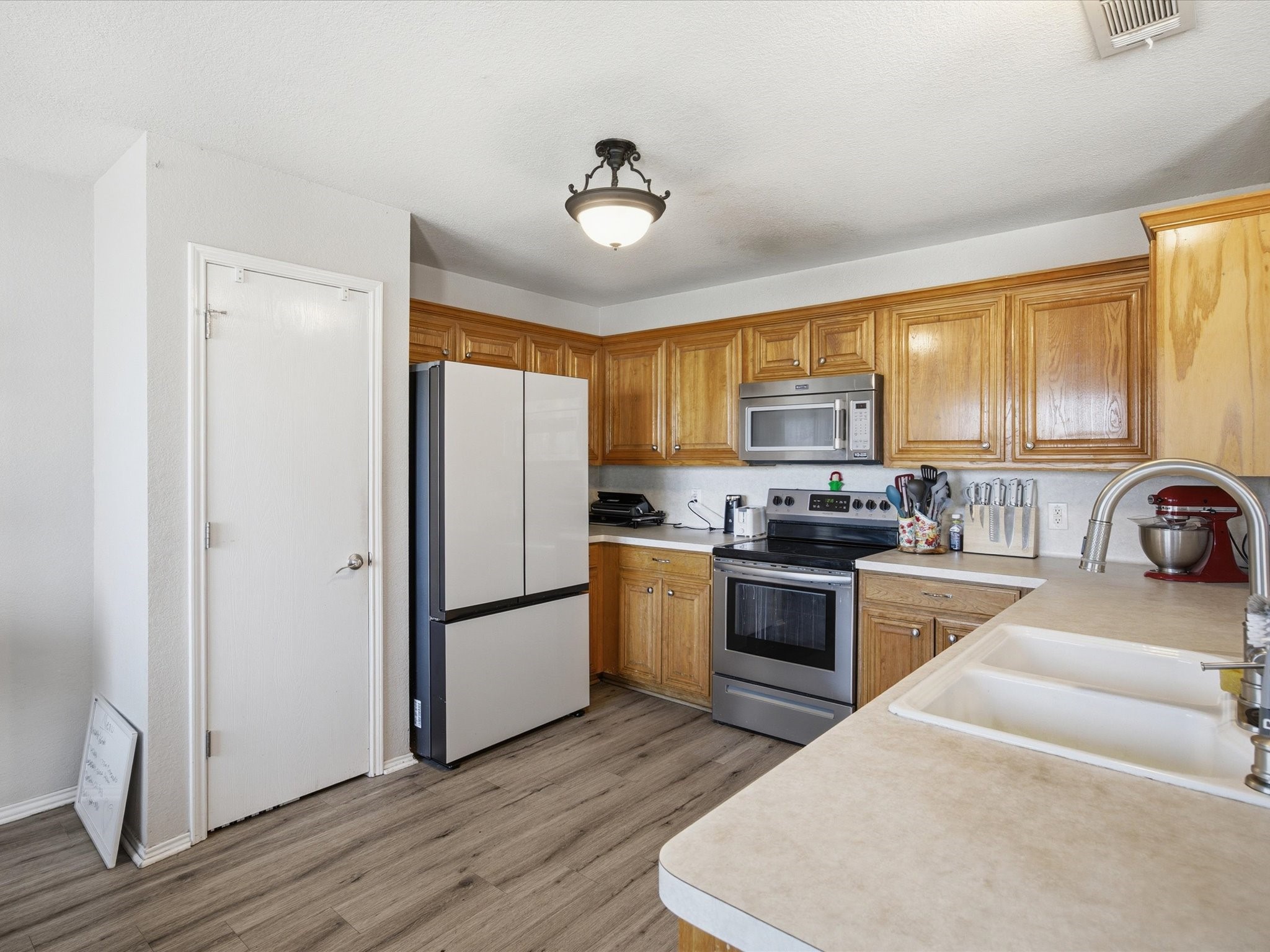 210 Wellington Trail Weatherford TX 76085