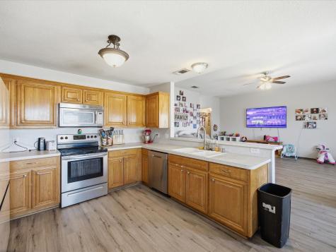 210 Wellington Trail Weatherford TX 76085