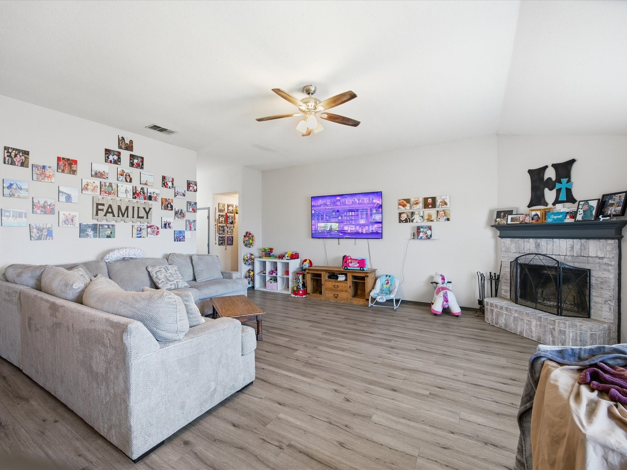 210 Wellington Trail Weatherford TX 76085