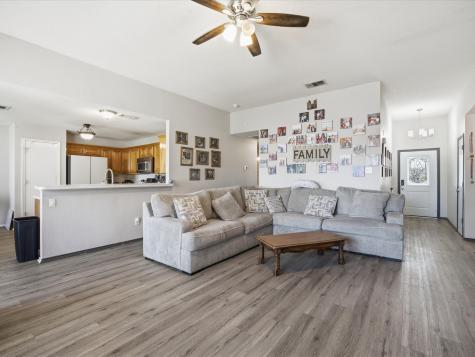 210 Wellington Trail Weatherford TX 76085