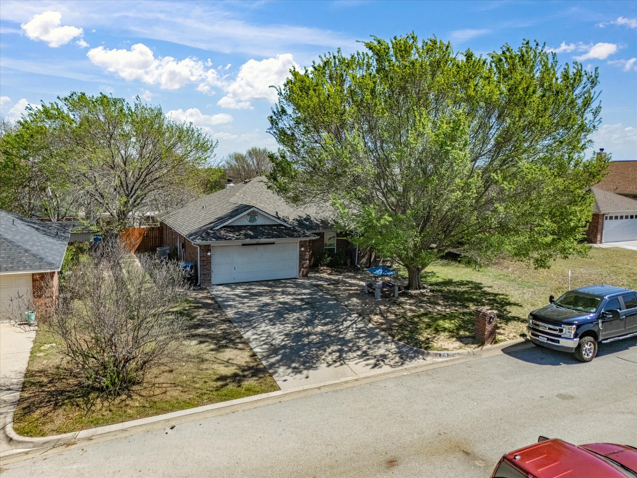210 Wellington Trail Weatherford TX 76085