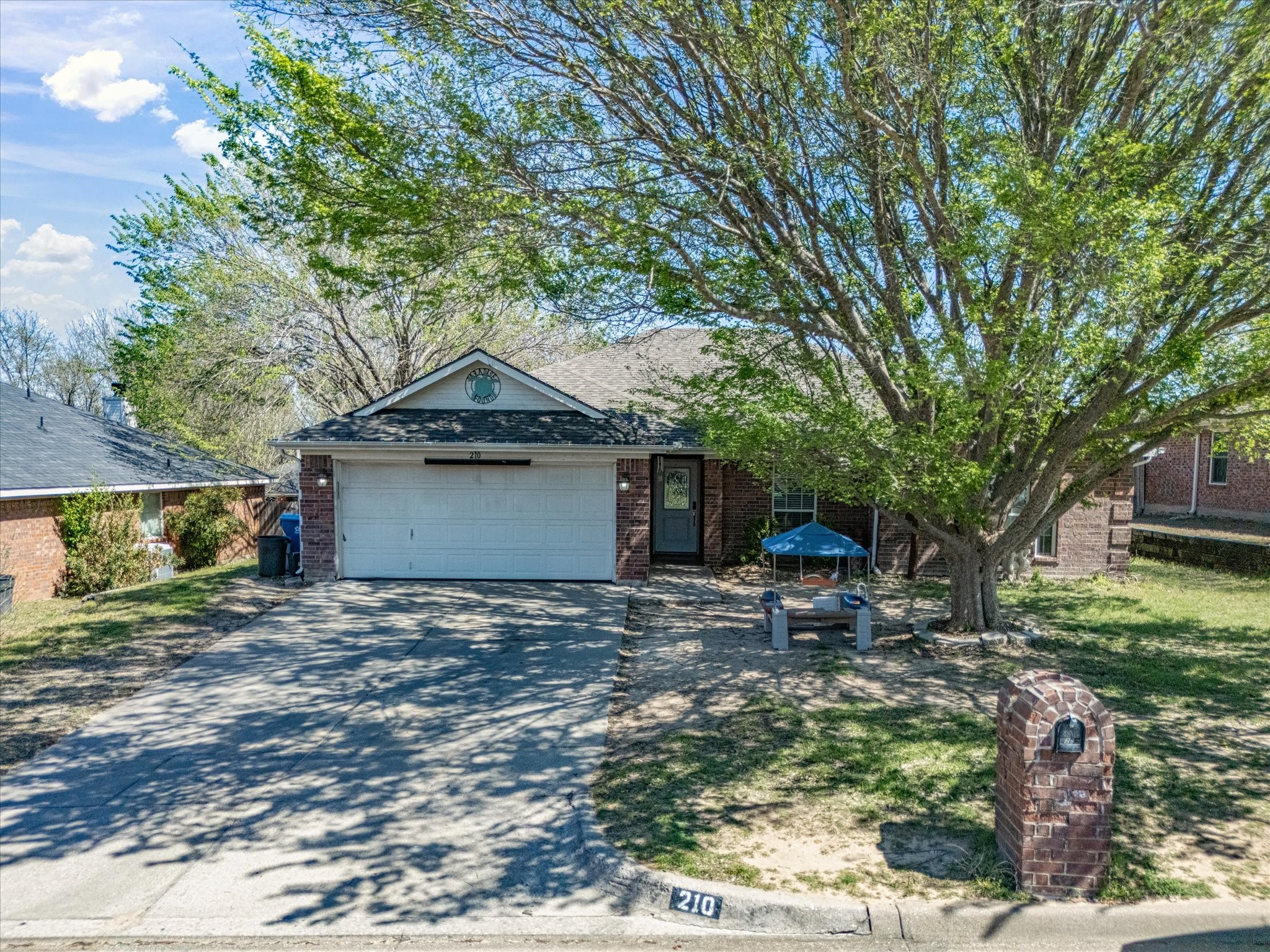 210 Wellington Trail Weatherford TX 76085