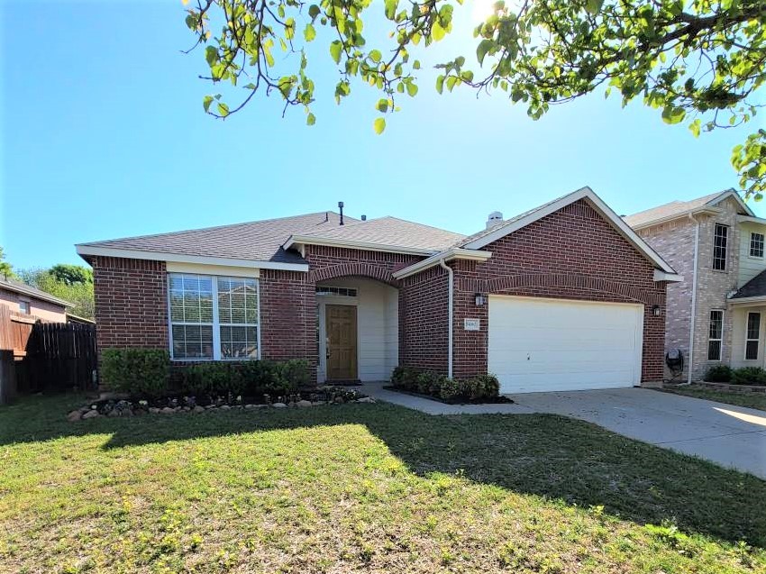 8460 Fern Lake Court Fort Worth TX 76137
