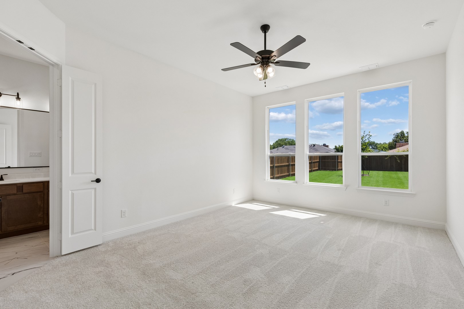 5716 Glynda Drive North Richland Hills TX 76180