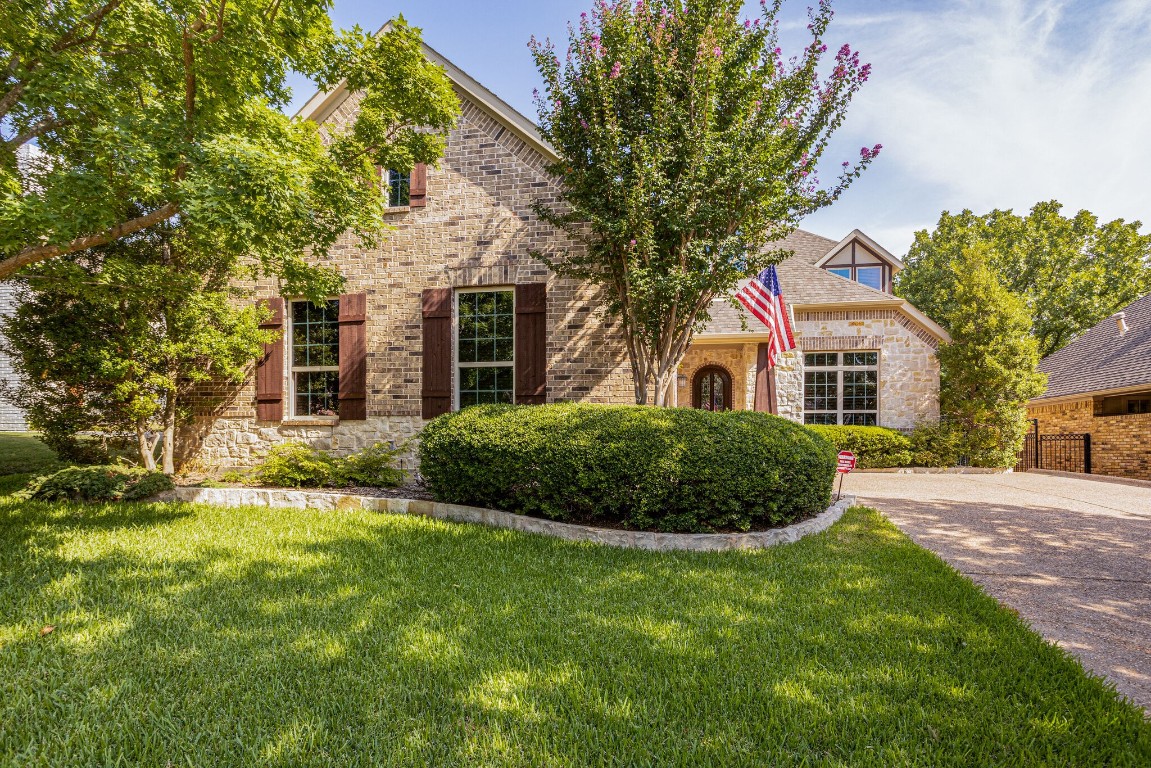 2008 Hillcrest Court Mckinney TX 75072