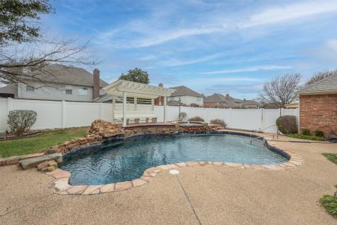 6813 Glen Meadow Drive Fort Worth TX 76132