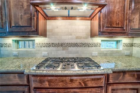 7124 Isle Royal Lane Irving TX 75063
