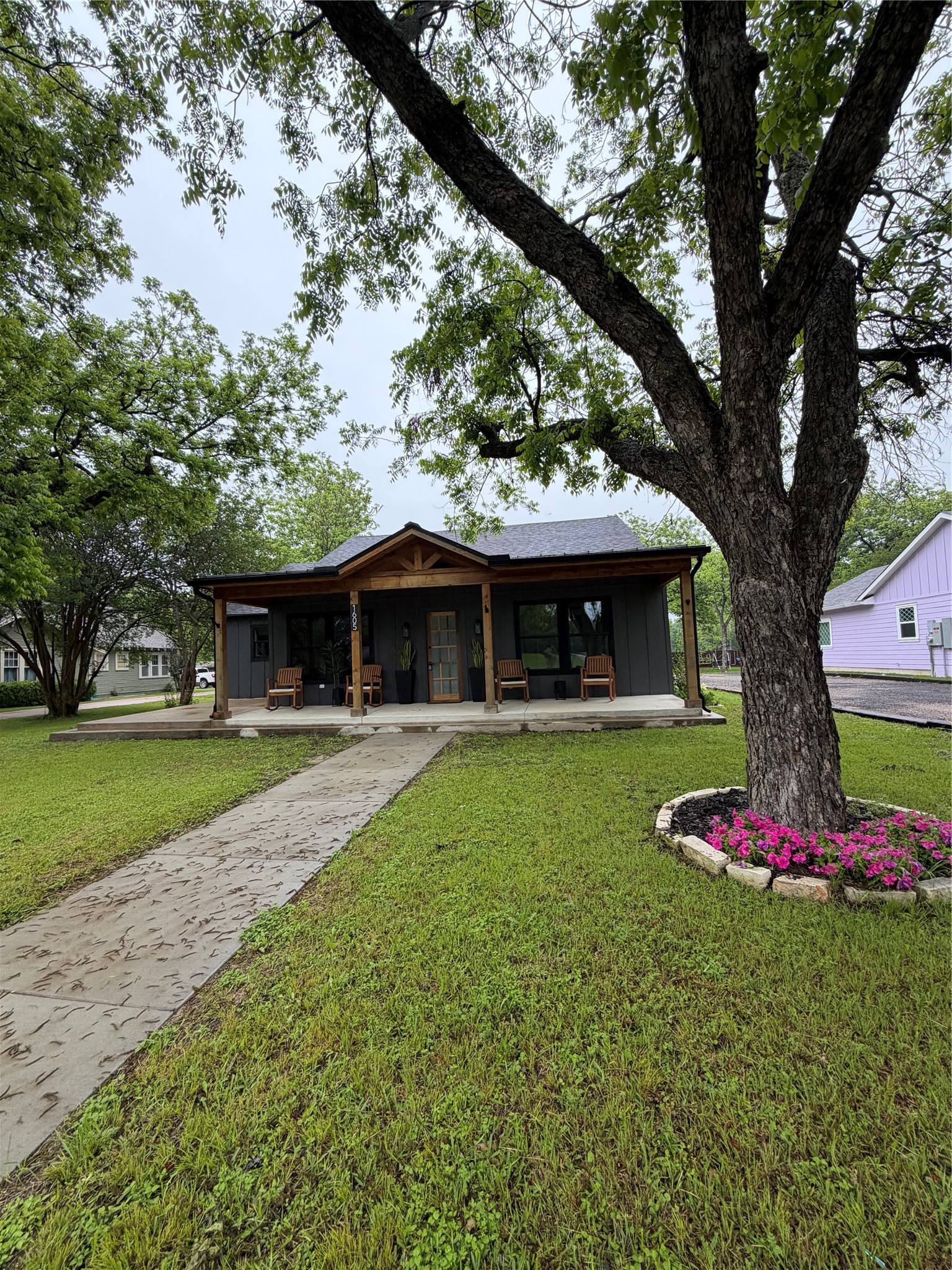 1605 S Houston Street Kaufman TX 75142