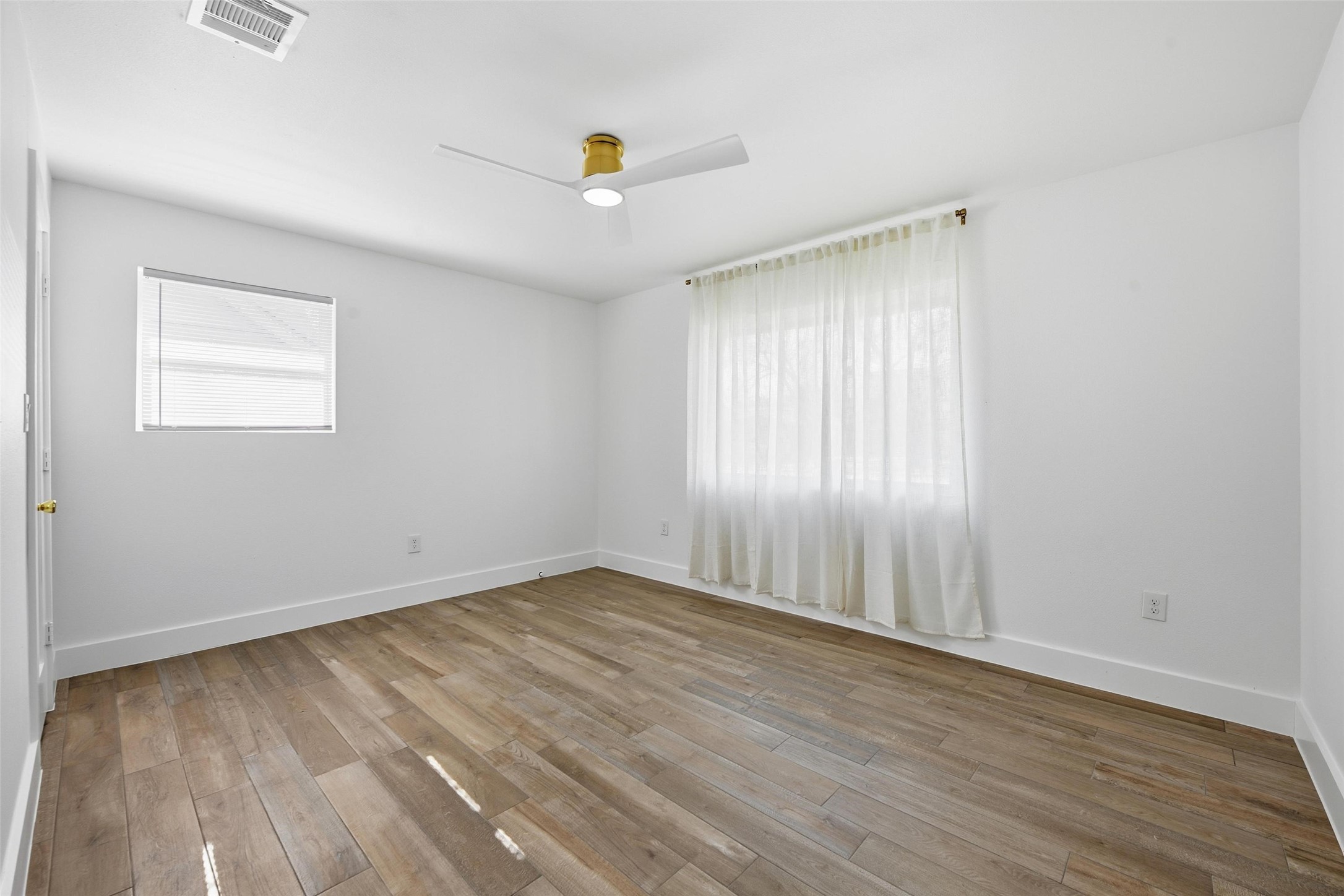 5617 Odessa Avenue Fort Worth TX 76133