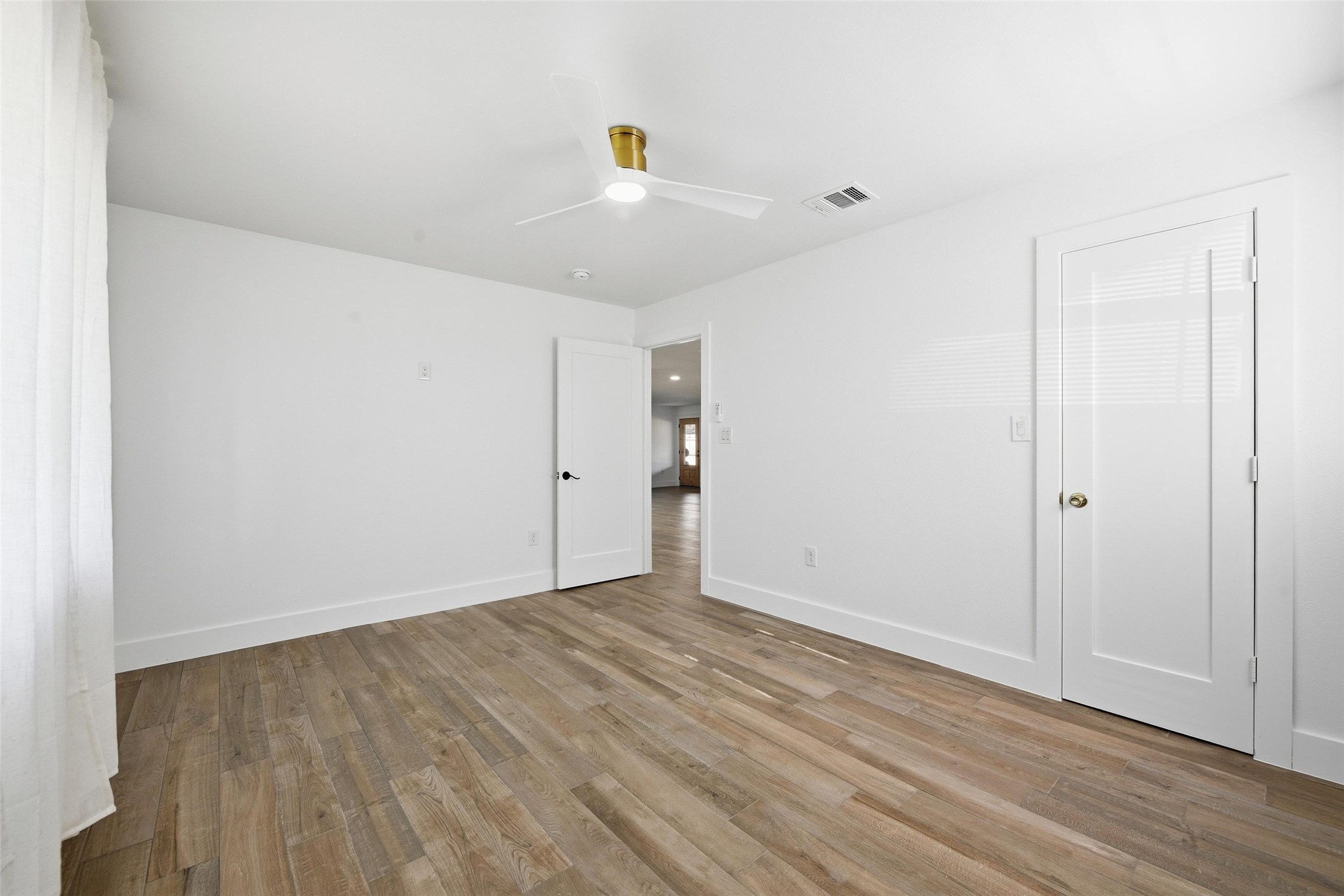 5617 Odessa Avenue Fort Worth TX 76133