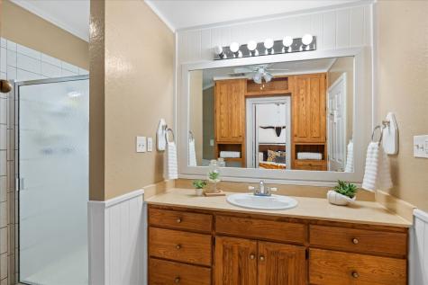 417 Sky Harbour Court Granbury TX 76049