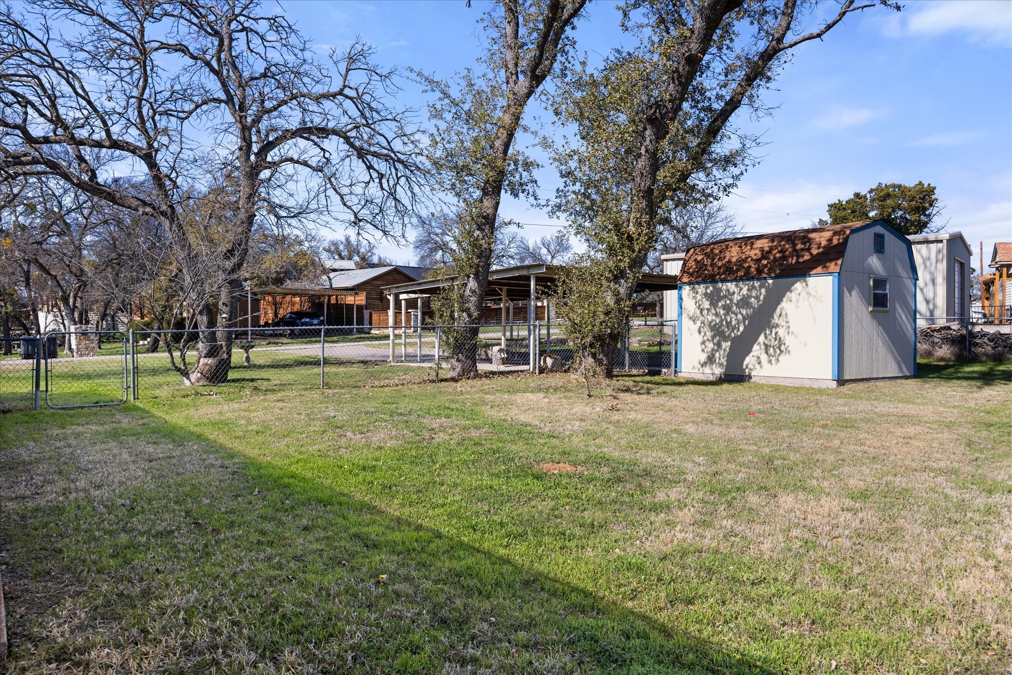 417 Sky Harbour Court Granbury TX 76049