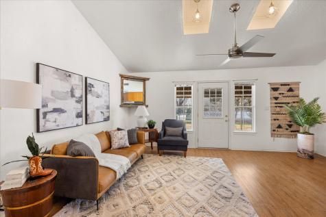 417 Sky Harbour Court Granbury TX 76049