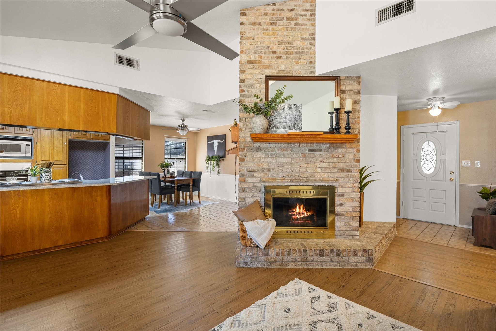 417 Sky Harbour Court Granbury TX 76049