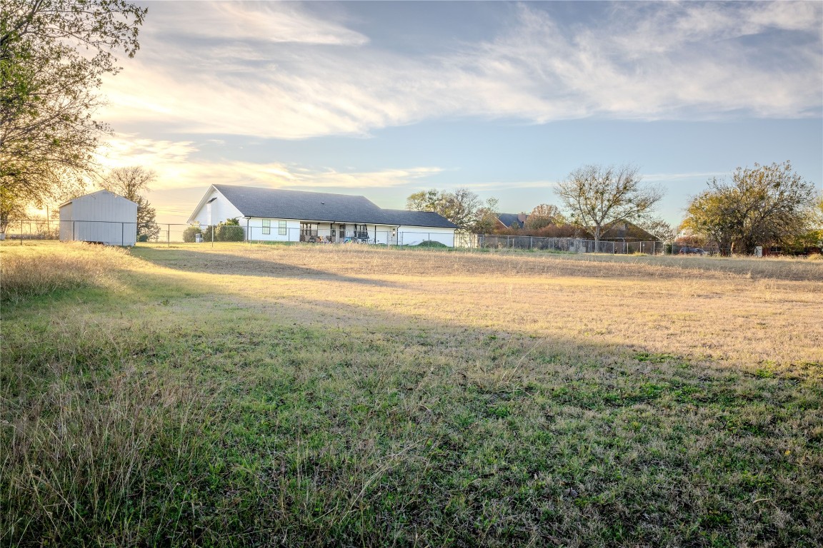304 Compton Lane Waxahachie TX 75167