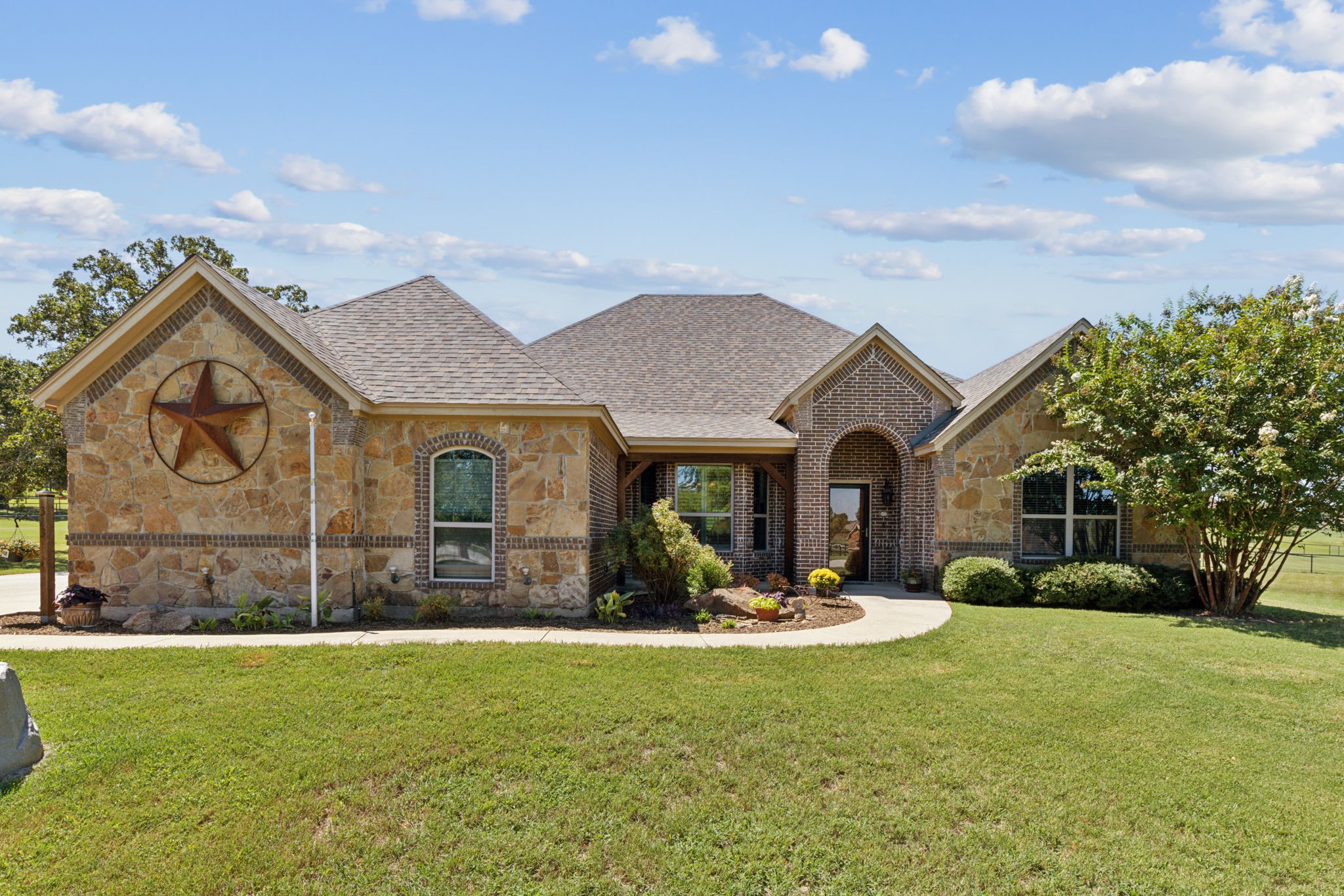 313 Ellis Creek Court Weatherford TX 76085