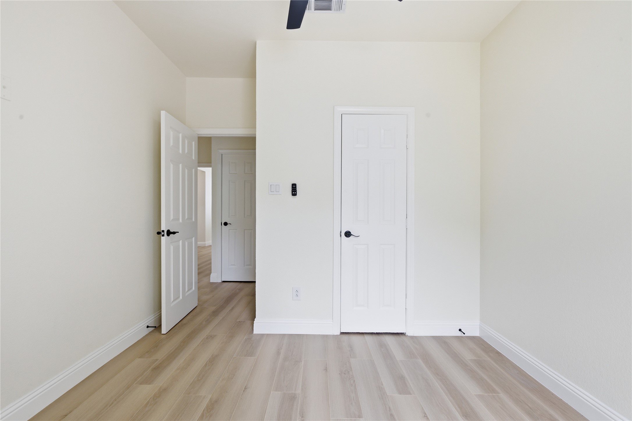 237 Bradford Drive Hurst TX 76053
