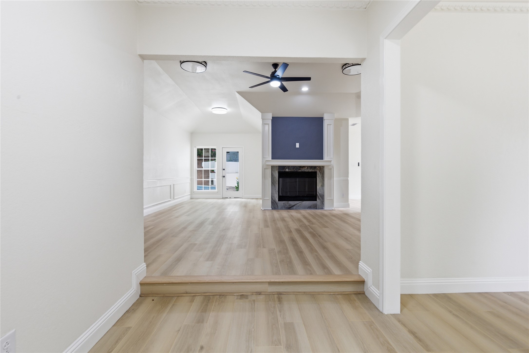 237 Bradford Drive Hurst TX 76053