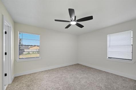 1106 Edgewood Street Ennis TX 75119