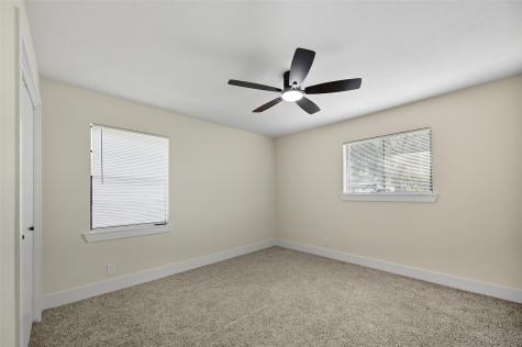 1106 Edgewood Street Ennis TX 75119