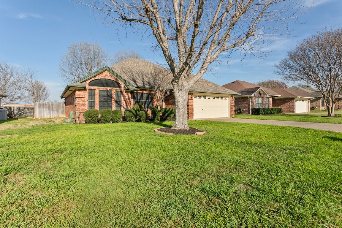 1503 Spanish Oak Drive Granbury TX 76048
